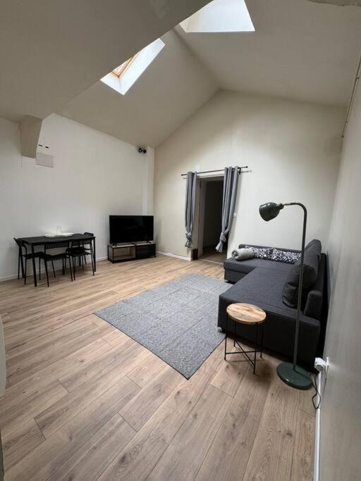 Apartment T2 Calme Et Equipe *